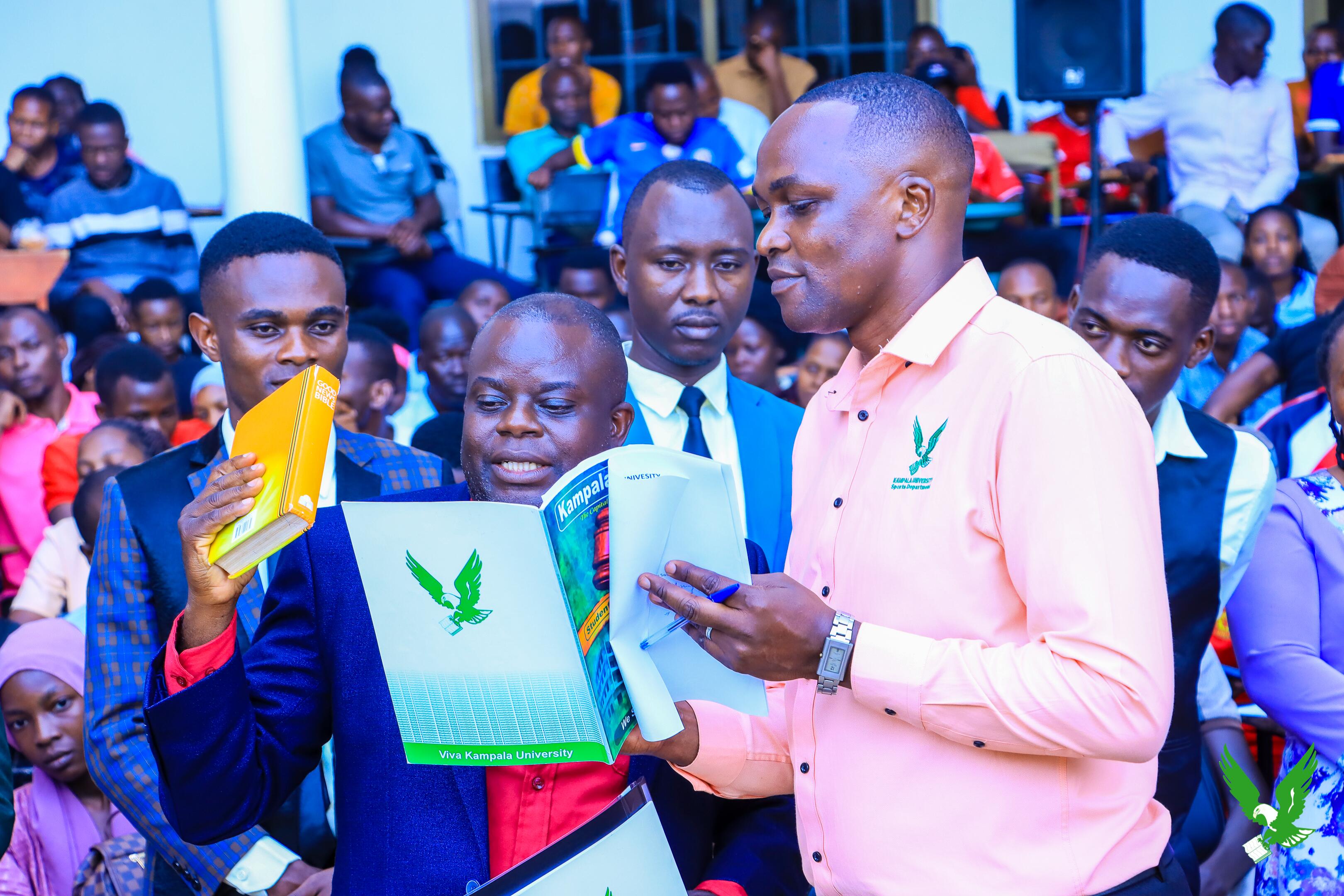 General Assemblies and Swearing In Image 7