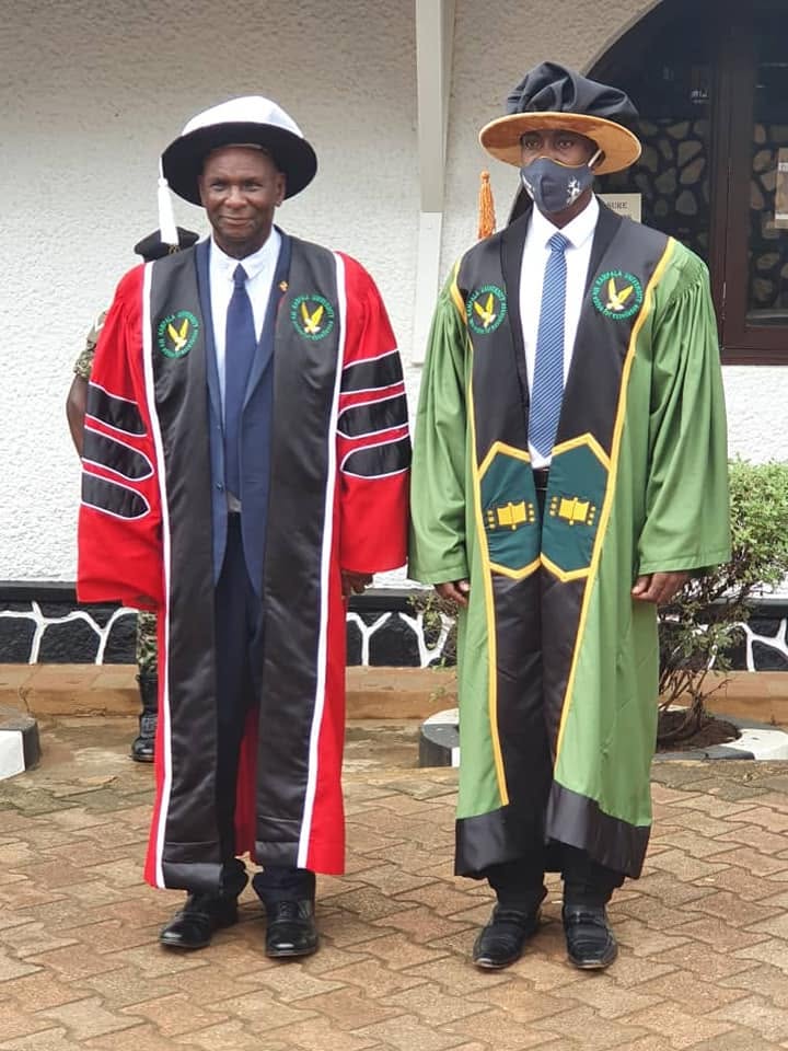 KYABAZINGA AND PROF KATEREGGA.2jpg