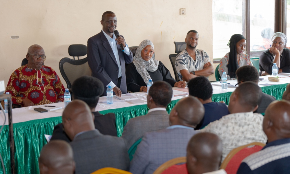 The Katereggas Meet KU Lecturers